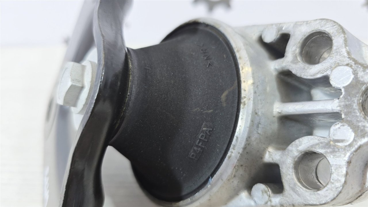 Опора двигателя, 3800 рублей, Лосино-Петровский