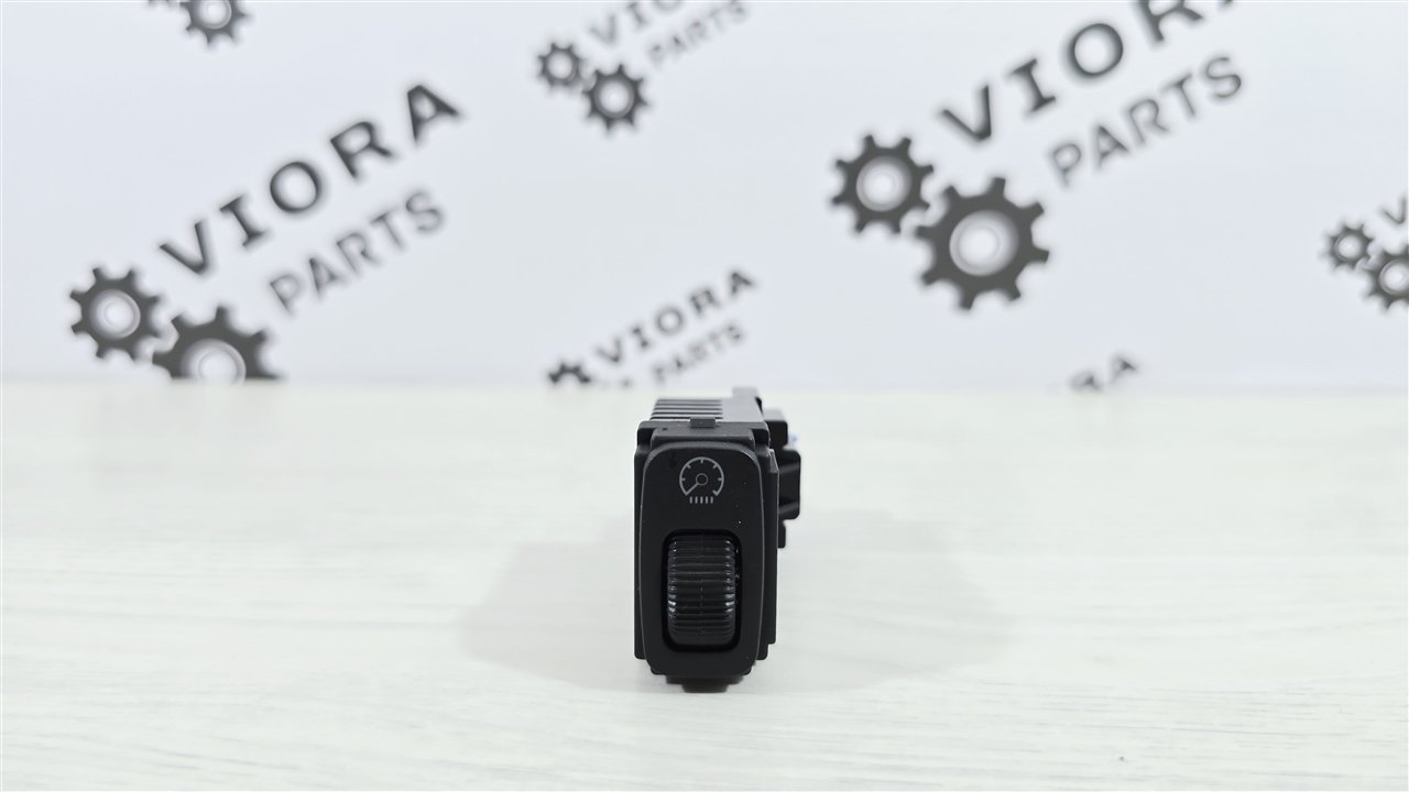 Кнопка подсветки панели приборов, 750 рублей, Лосино-Петровский