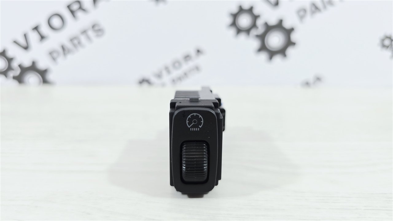 Кнопка подсветки панели приборов, 750 рублей, Лосино-Петровский