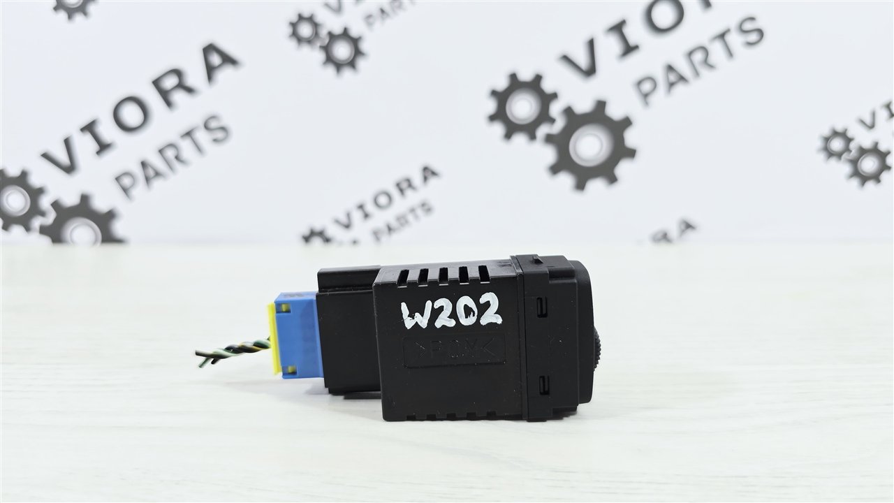 Кнопка подсветки панели приборов, 750 рублей, Лосино-Петровский