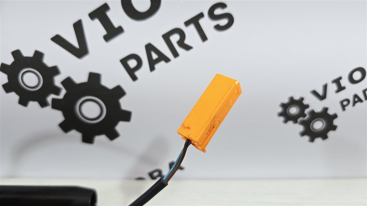 Преднатяжитель ремня безопасности, 1500 рублей, Лосино-Петровский