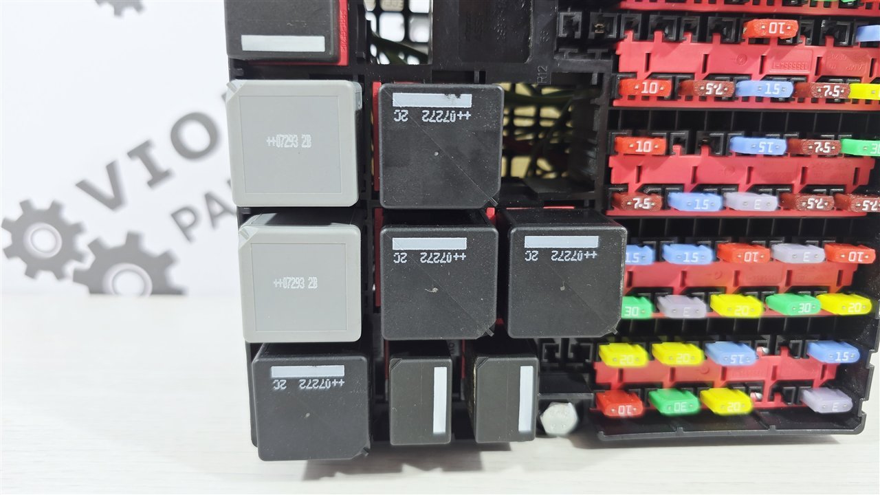 Блок предохранителей под капот, 1800 рублей, Лосино-Петровский