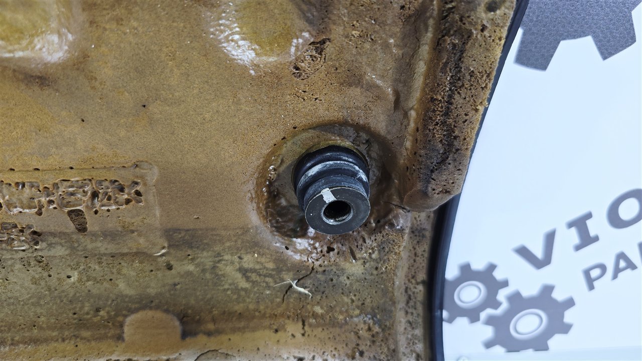 Декоративная крышка двигателя, 2800 рублей, Лосино-Петровский