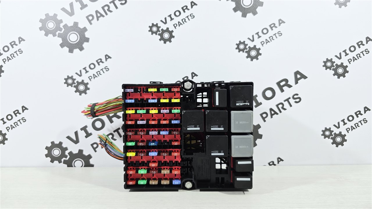 Блок предохранителей под капот, 1800 рублей, Лосино-Петровский