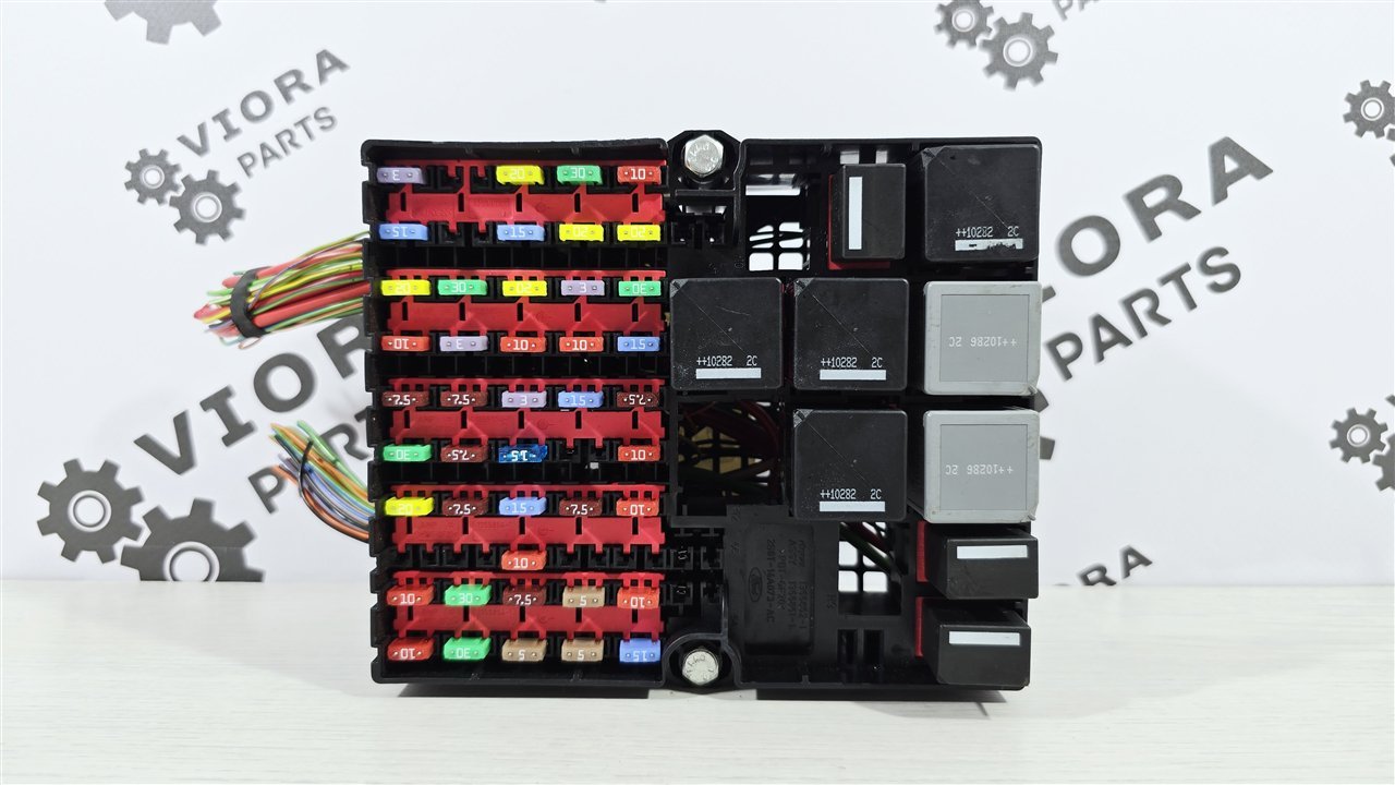 Блок предохранителей под капот, 1800 рублей, Лосино-Петровский