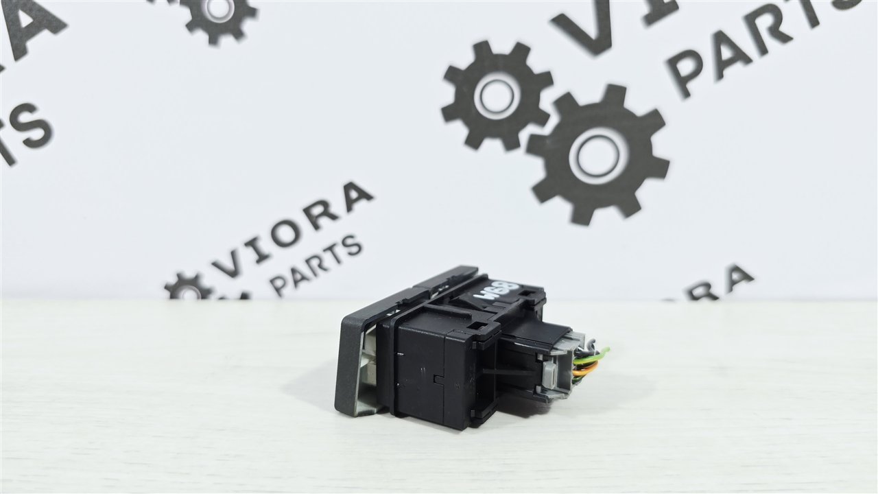 Кнопка обогрева лобового стекла, 1500 рублей, Лосино-Петровский