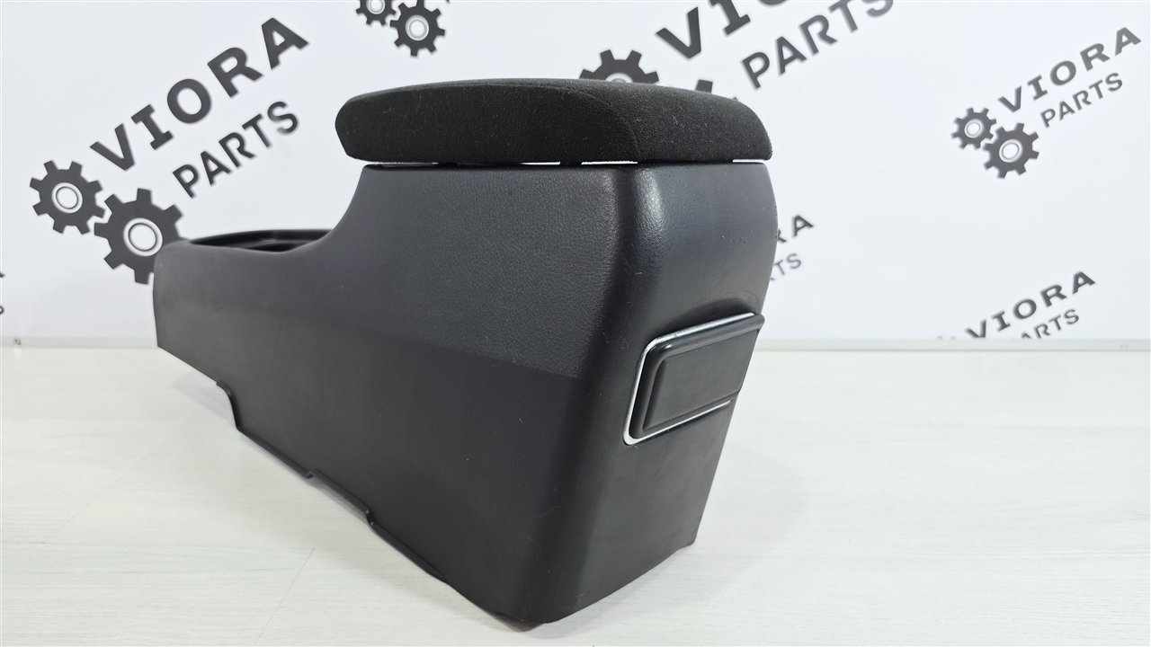 Подлокотник, 2000 рублей, Лосино-Петровский