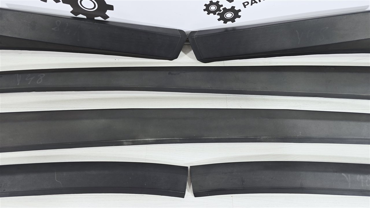 Молдинги накладки крыши, 2900 рублей, Лосино-Петровский