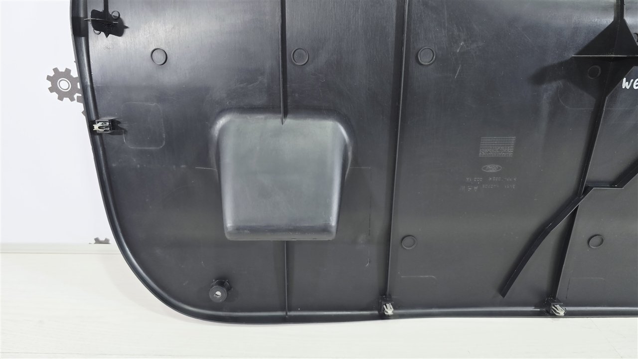 Обшивка крышки багажника, 2800 рублей, Лосино-Петровский