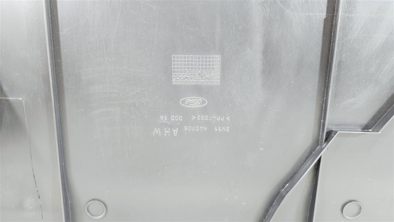 Обшивка крышки багажника, 2800 рублей, Лосино-Петровский