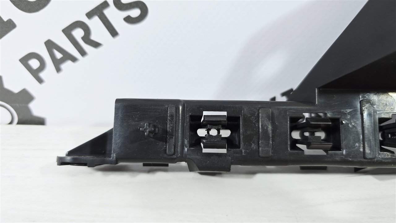 Кронштейн бампера, 2200 рублей, Лосино-Петровский