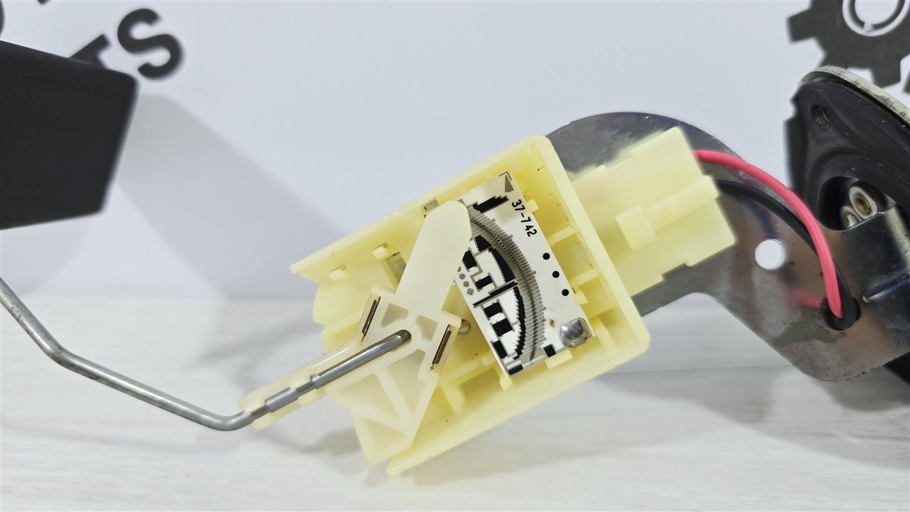 Датчик уровня топлива, 2000 рублей, Лосино-Петровский