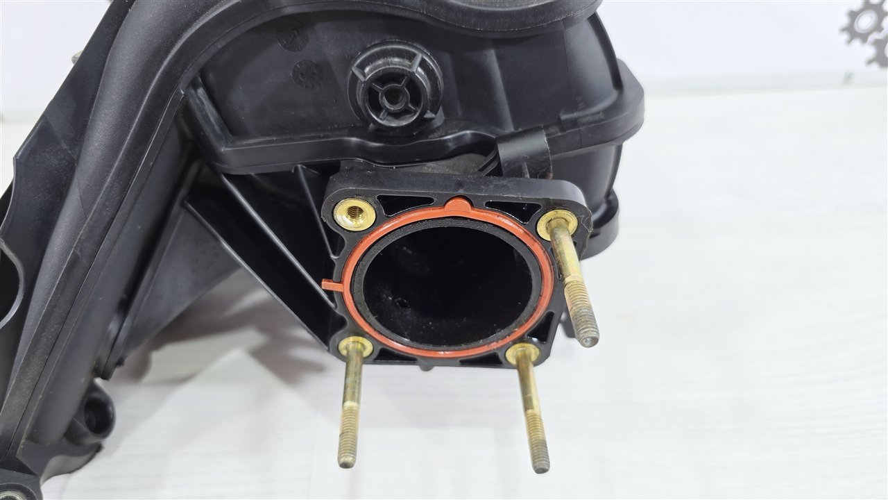 Коллектор впускной, 2200 рублей, Лосино-Петровский