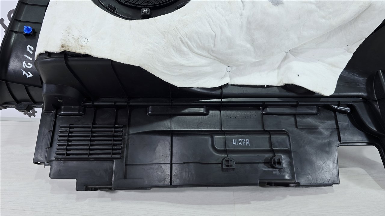 Обшивка багажника, 5800 рублей, Лосино-Петровский