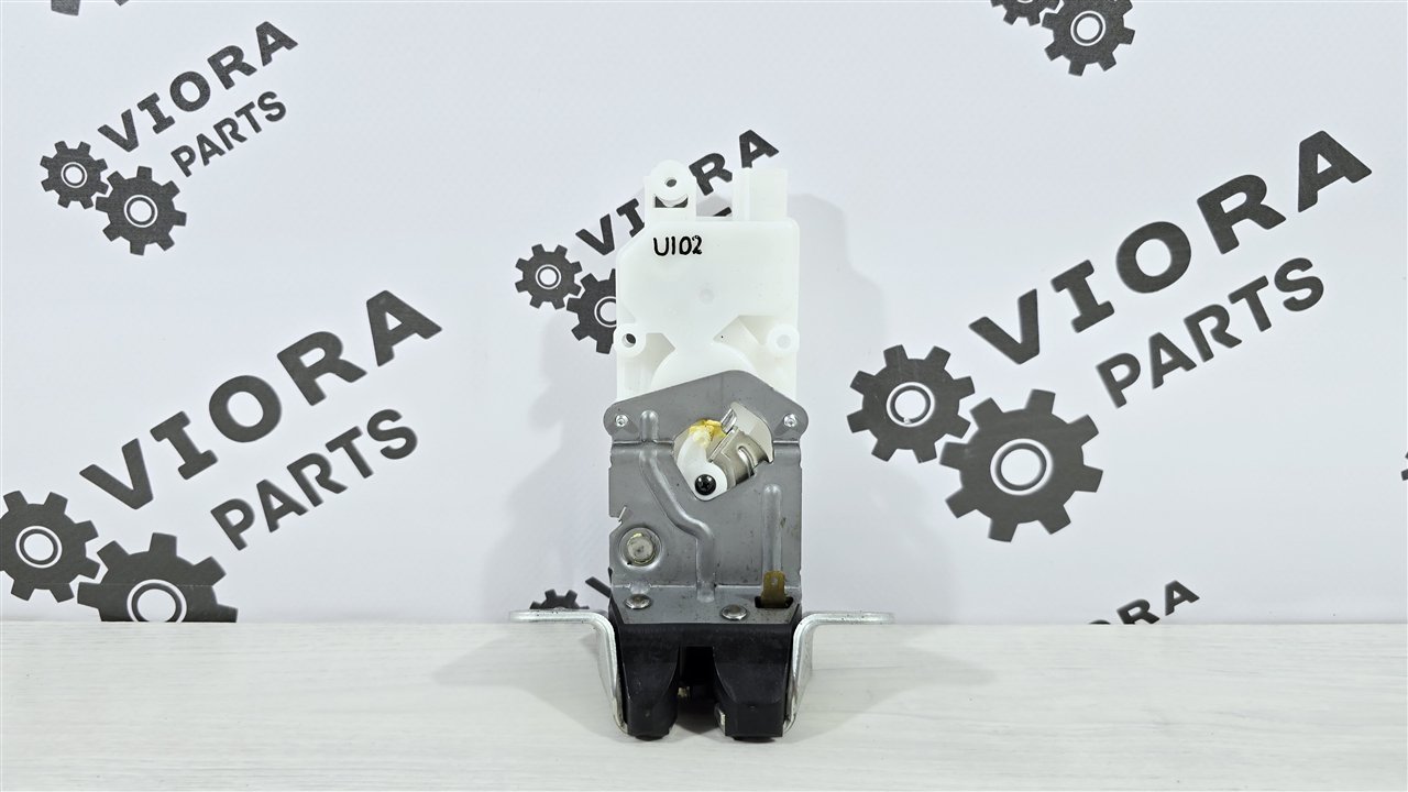 Замок крышки багажника, 2000 рублей, Лосино-Петровский