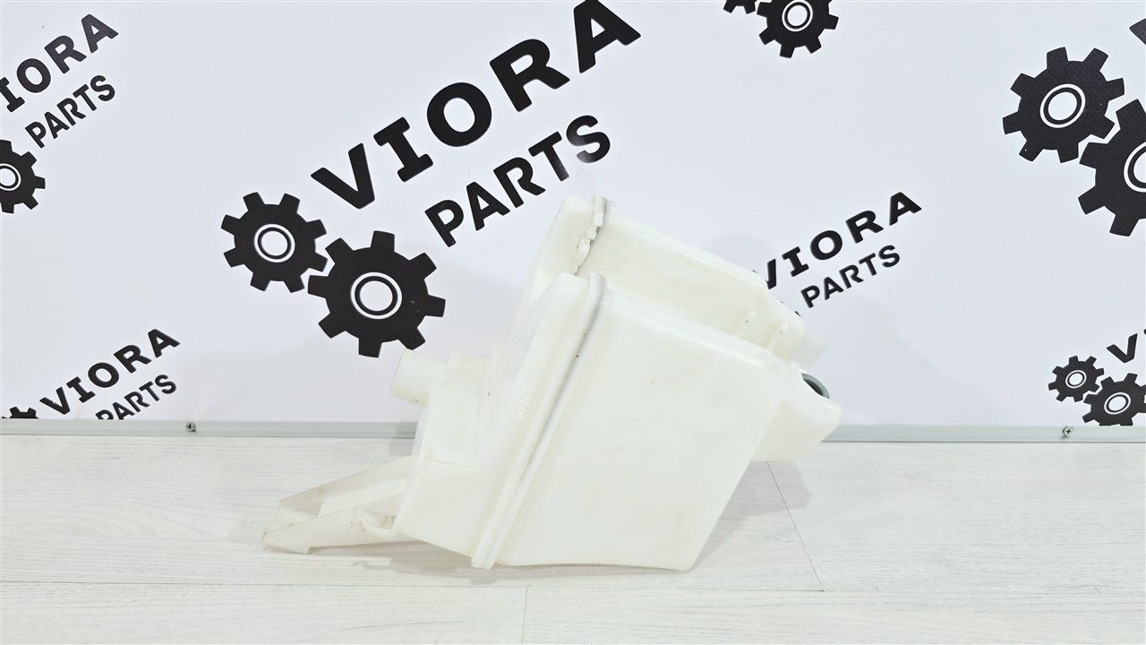 Бачок омывателя лобового стекла, 2000 рублей, Лосино-Петровский