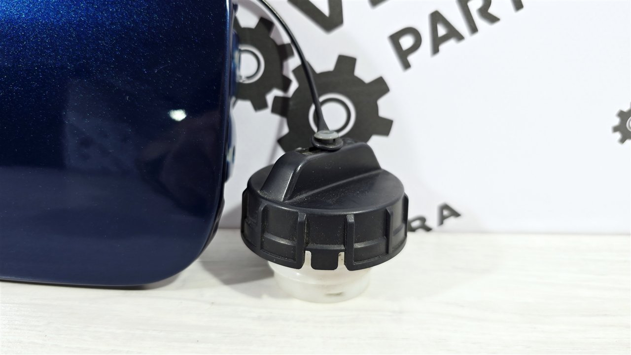 Лючок топливного бака, 1000 рублей, Лосино-Петровский