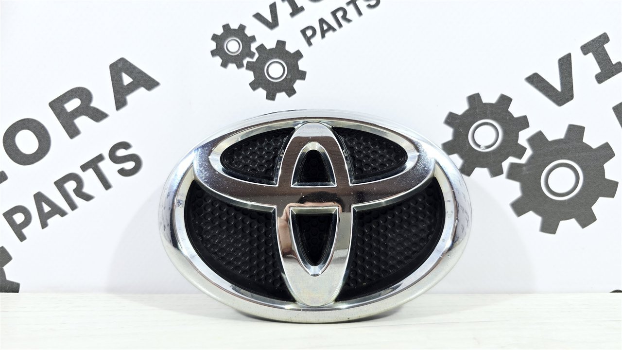 Эмблема решетки радиатора, 2500 рублей, Лосино-Петровский