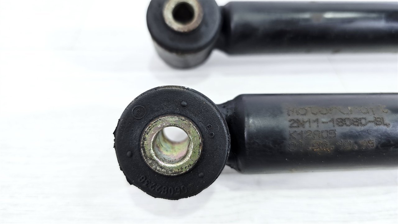 Амортизаторы комплект пробег 30к, 4000 рублей, Лосино-Петровский