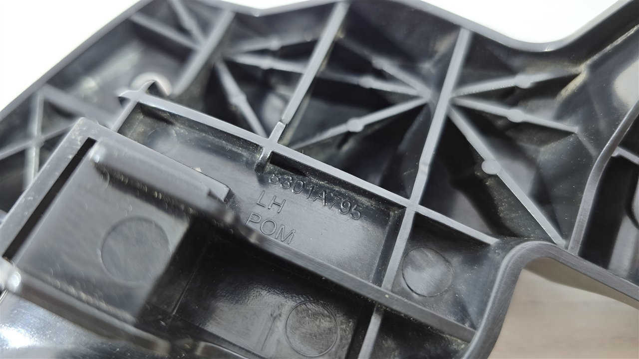 Кронштейн фары, 4000 рублей, Лосино-Петровский