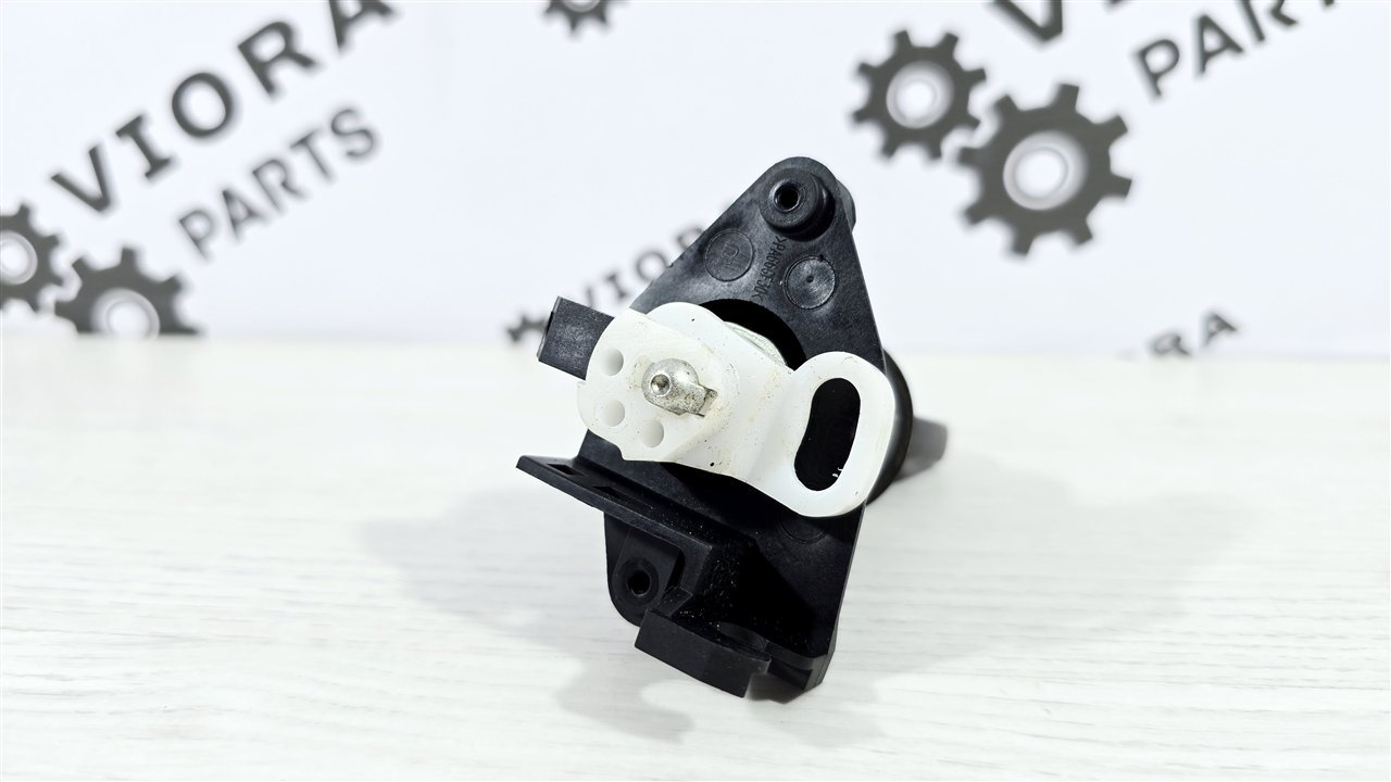 Личинка замка багажника, 3500 рублей, Лосино-Петровский