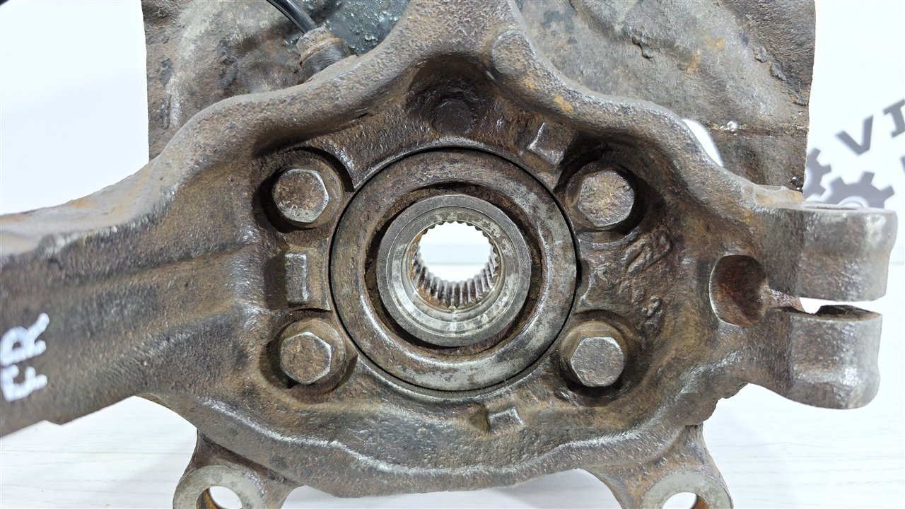 Кулак поворотный, 5000 рублей, Лосино-Петровский