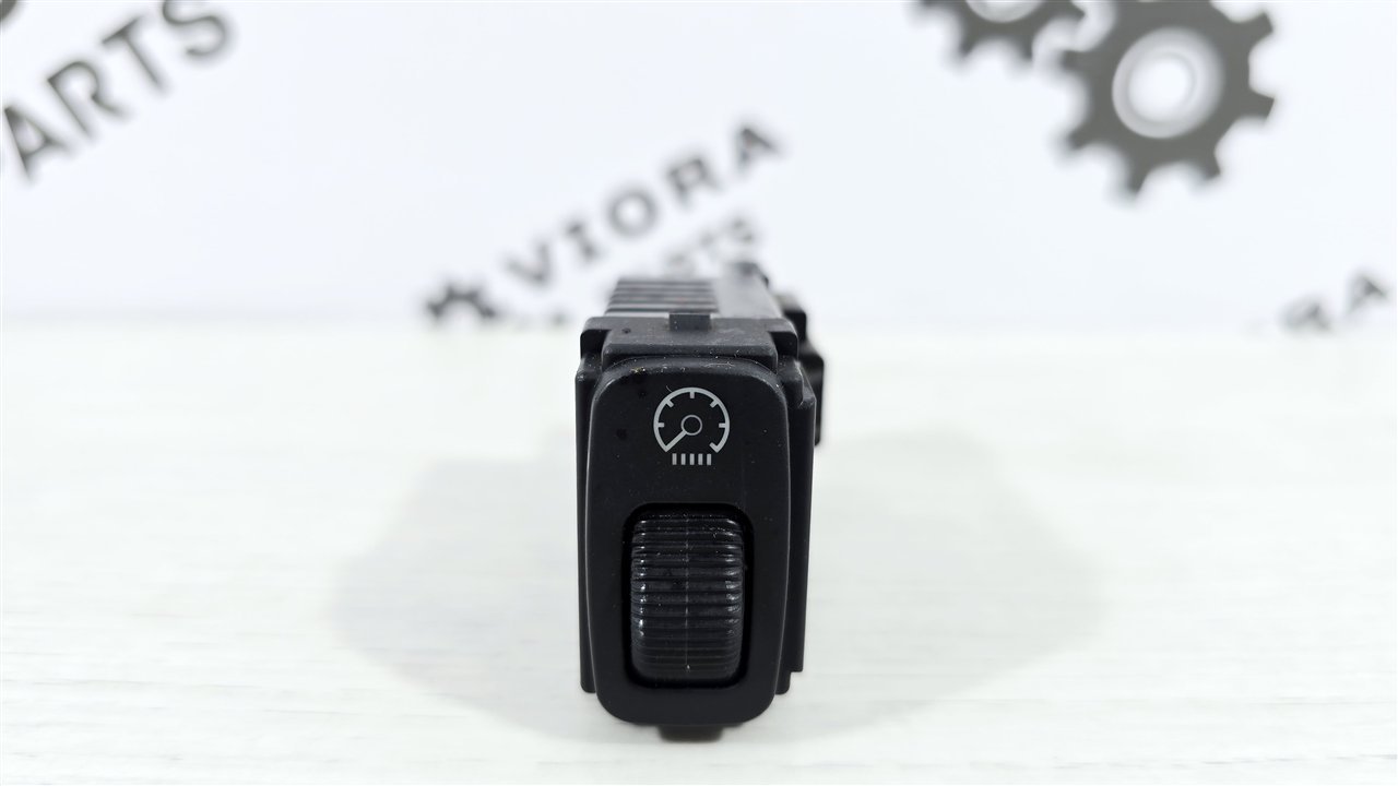 Кнопка подсветки панели приборов, 750 рублей, Лосино-Петровский