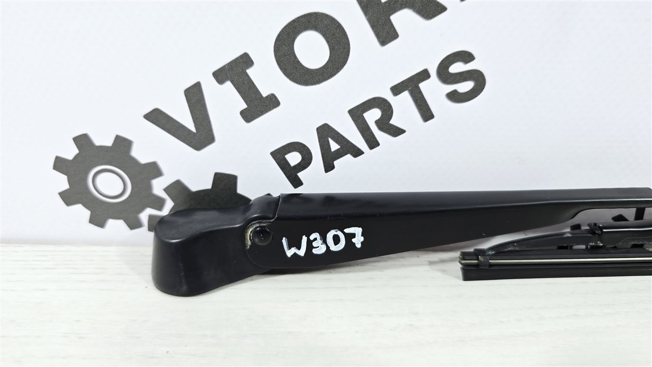 Поводок стеклоочистителя заднего, 1200 рублей, Лосино-Петровский