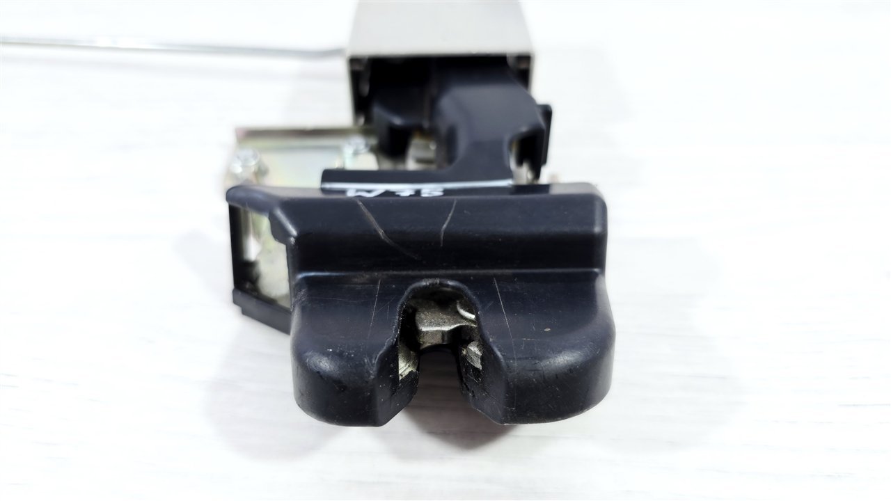 Замок крышки багажника, 1000 рублей, Лосино-Петровский