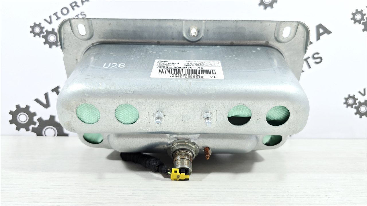 Подушка безопасности в торпедо, 2000 рублей, Лосино-Петровский