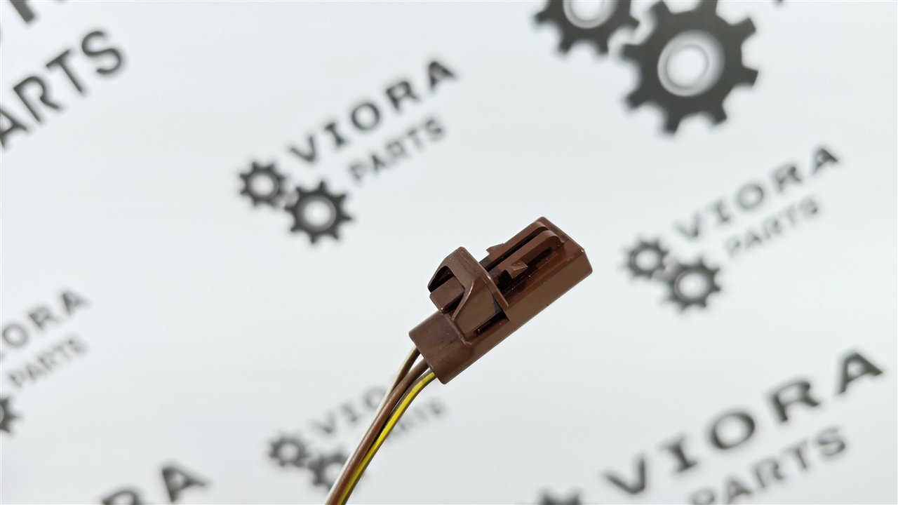 Концевик замка багажника, 2200 рублей, Лосино-Петровский