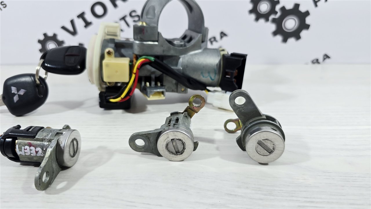 Замок зажигания с личинками, 6500 рублей, Лосино-Петровский