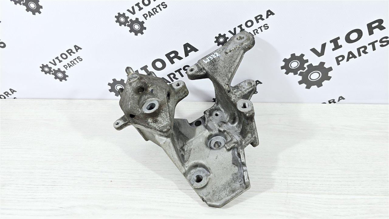 Кронштейн опоры двигателя, 2500 рублей, Лосино-Петровский