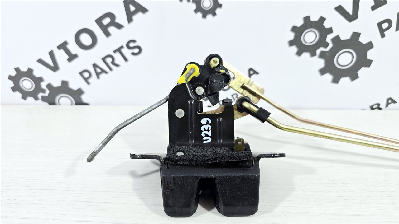 Замок крышки багажника, 1800 рублей, Лосино-Петровский