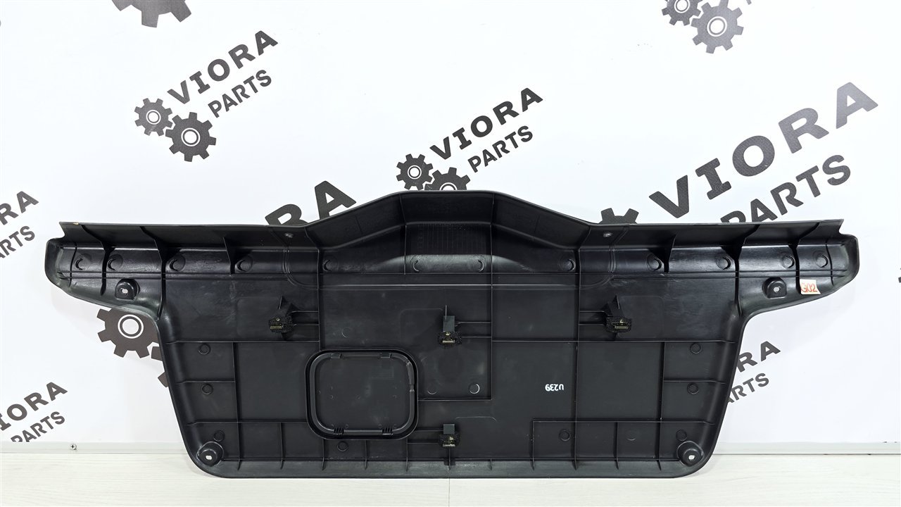 Обшивка крышки багажника, 4800 рублей, Лосино-Петровский