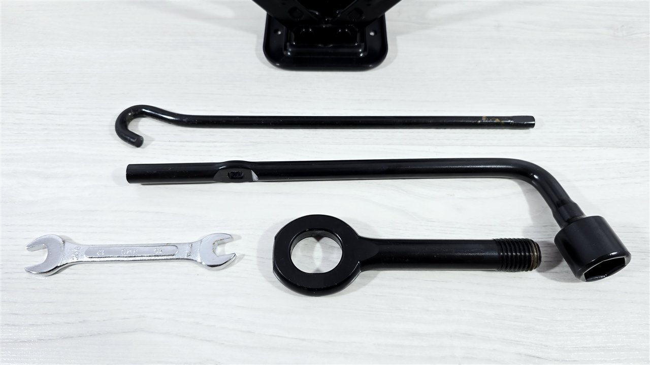 Домкрат, 4000 рублей, Лосино-Петровский