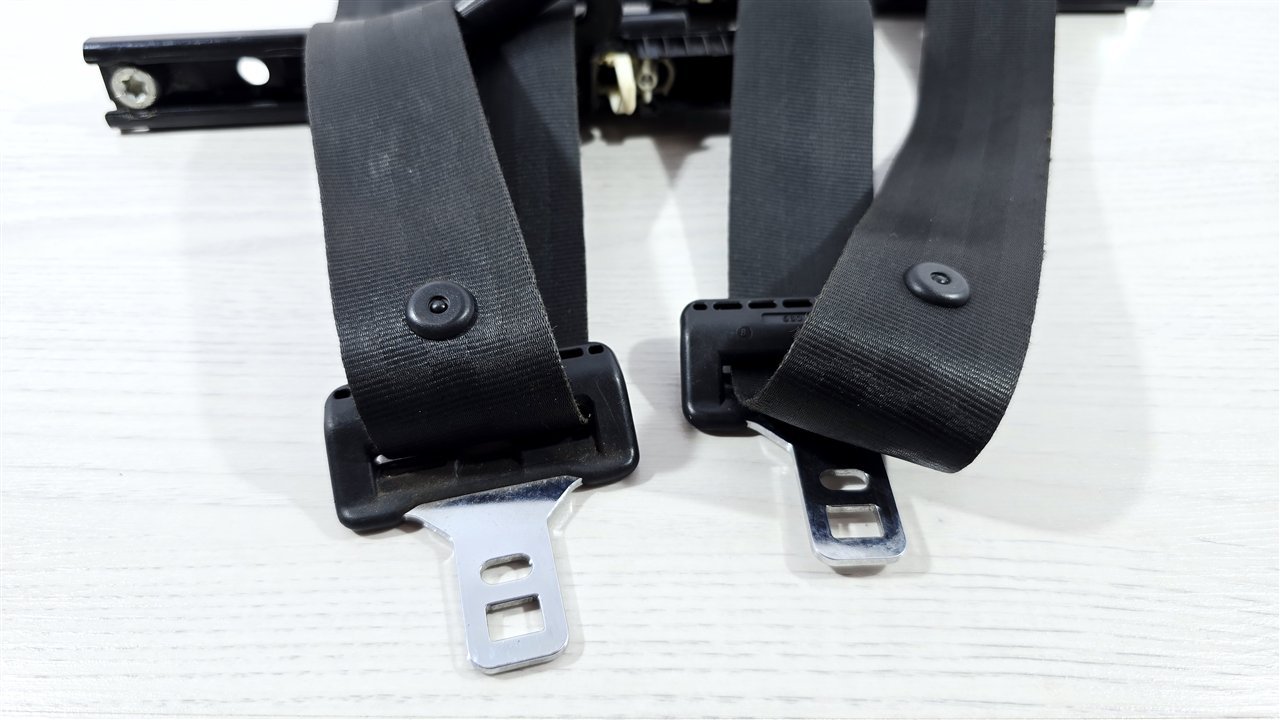 Ремни безопасности, 2000 рублей, Лосино-Петровский