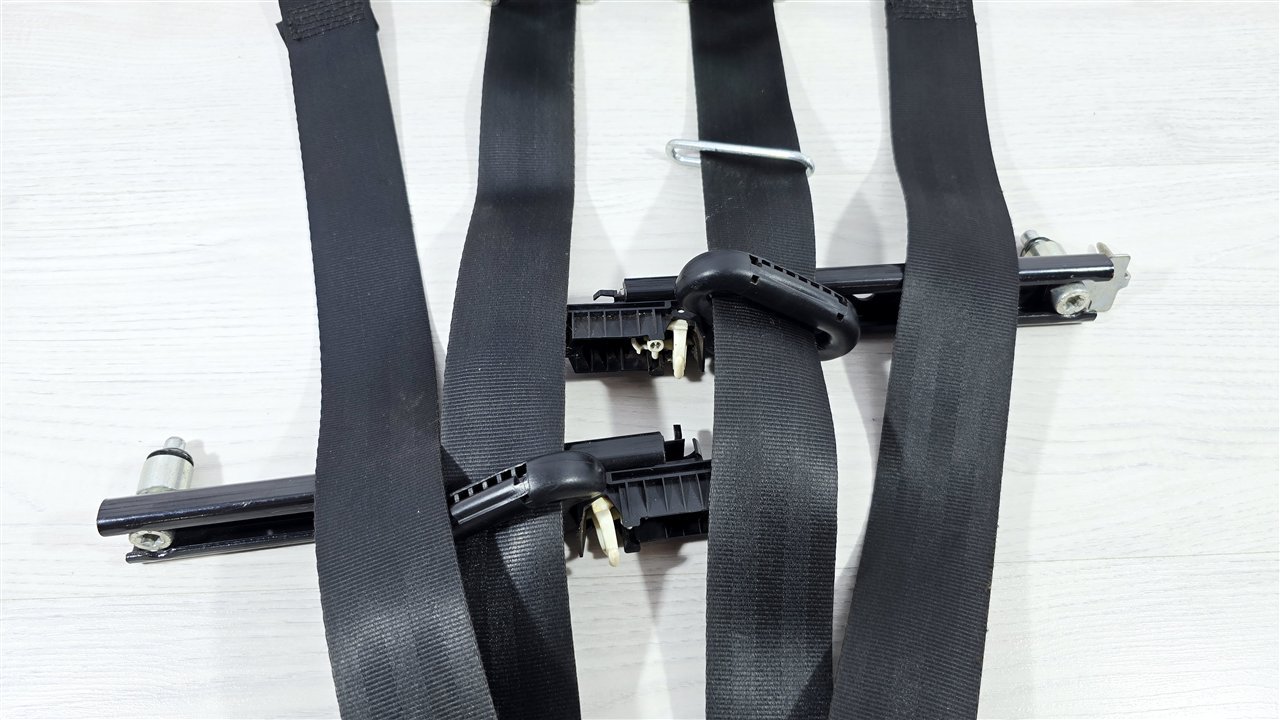 Ремни безопасности, 2000 рублей, Лосино-Петровский