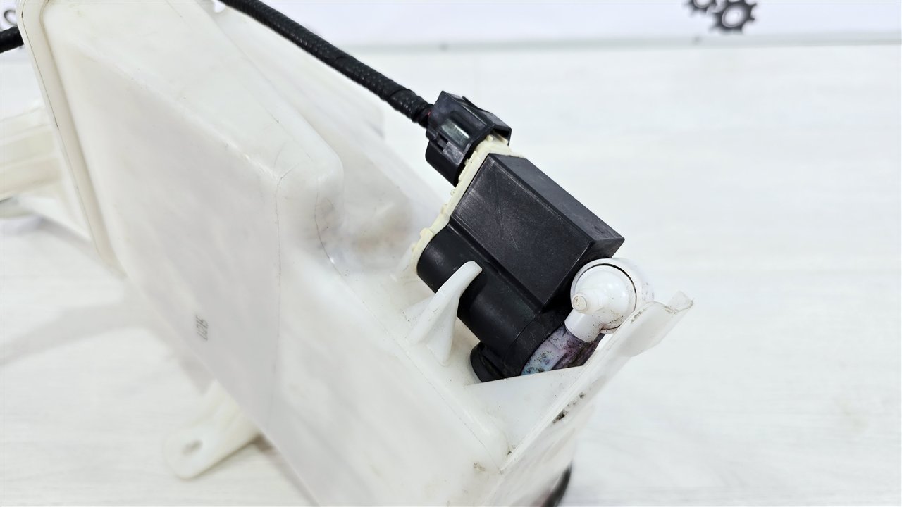 Бачок омывателя лобового стекла, 4800 рублей, Лосино-Петровский