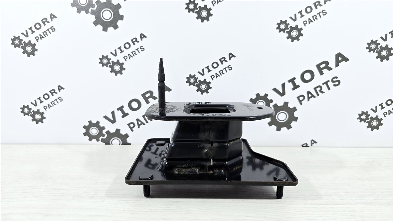 Кронштейн усилителя бампера, 2500 рублей, Лосино-Петровский