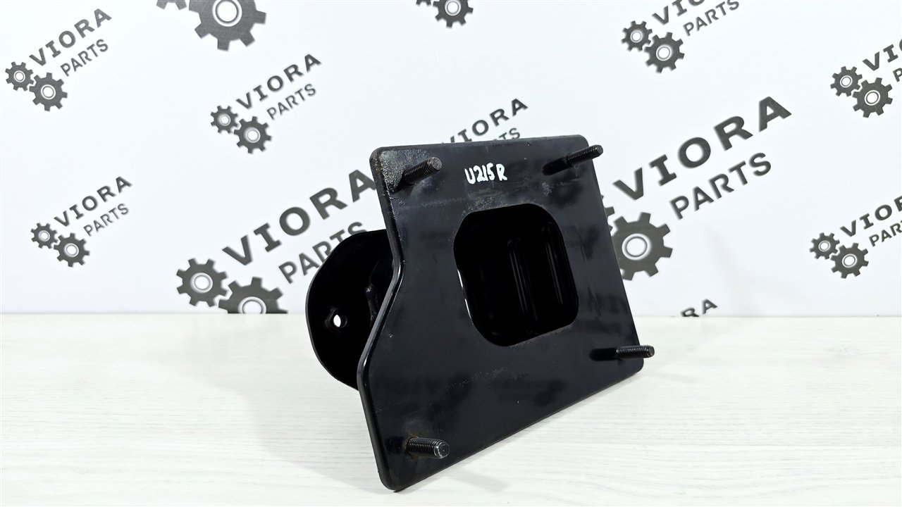 Кронштейн усилителя бампера, 2500 рублей, Лосино-Петровский