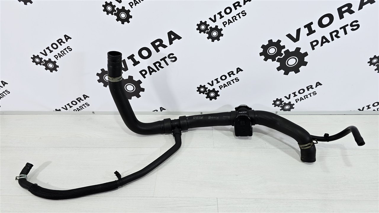 Патрубок радиатора верхний, 8800 рублей, Лосино-Петровский