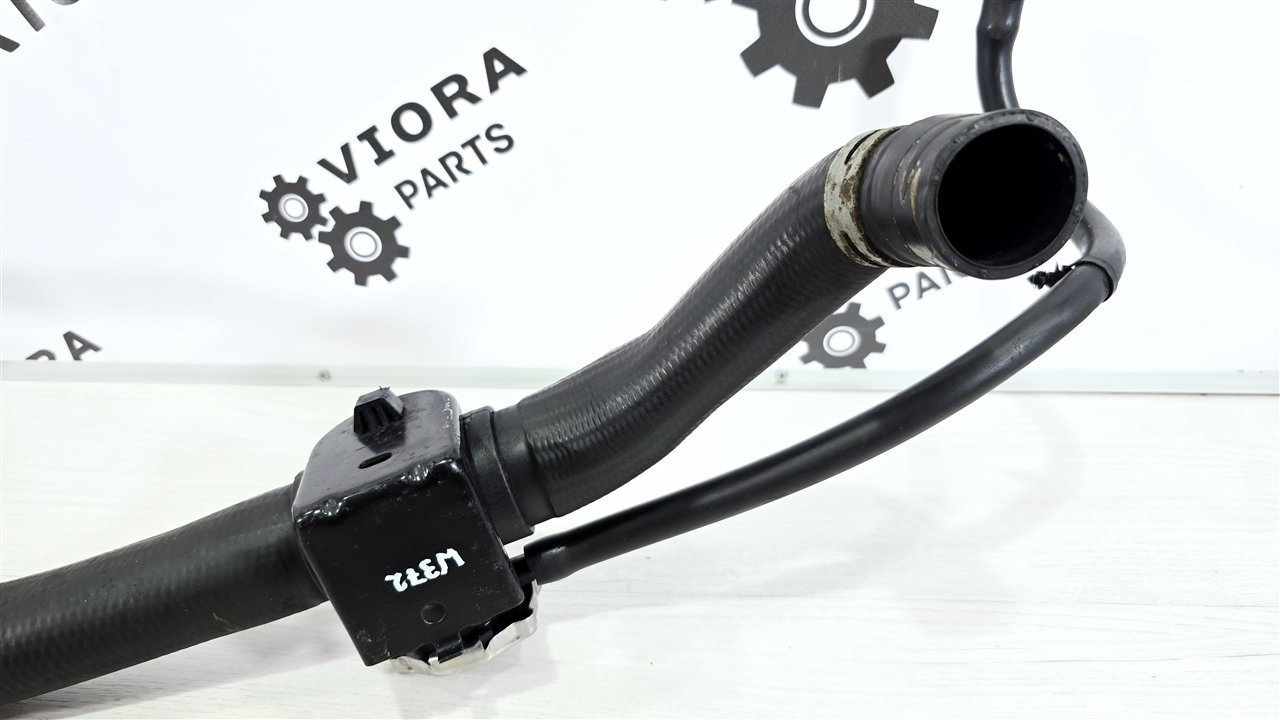 Патрубок радиатора верхний, 8800 рублей, Лосино-Петровский