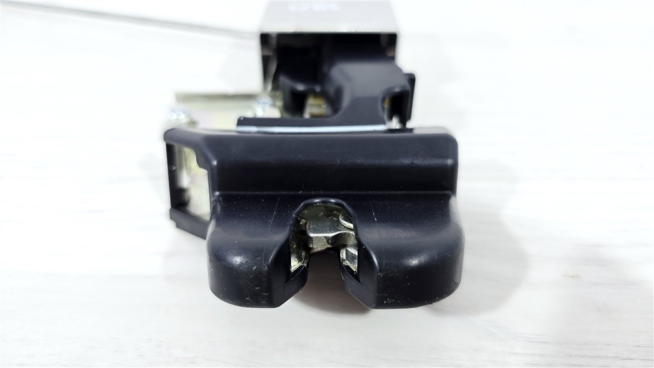 Замок крышки багажника, 1000 рублей, Лосино-Петровский