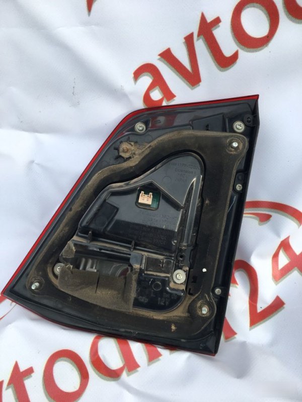 Вставка в крышку багажника, 3000 рублей, Красноярск