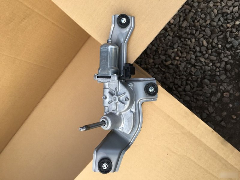 Дворник, 1000 рублей, Красноярск