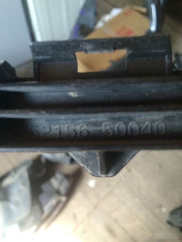 Клипса бампера, 500 рублей, Красноярск