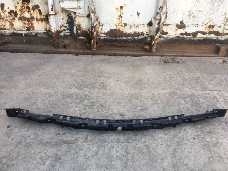 Кронштейн бампера центральный, 500 рублей, Красноярск