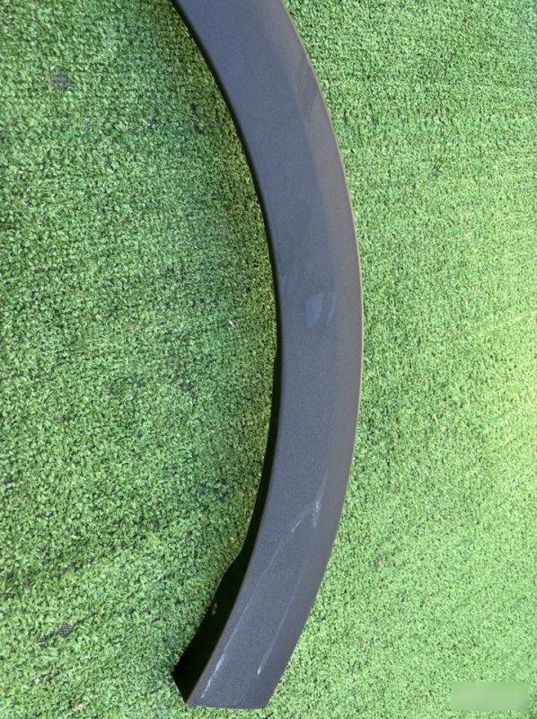 Накладка крыла, 1000 рублей, Красноярск