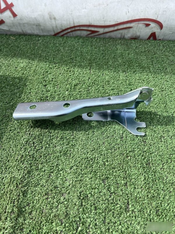 Петля капота, 1000 рублей, Красноярск